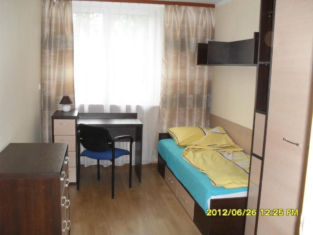 Dom Studencki Atol Hostel คราคูฟ ห้อง รูปภาพ