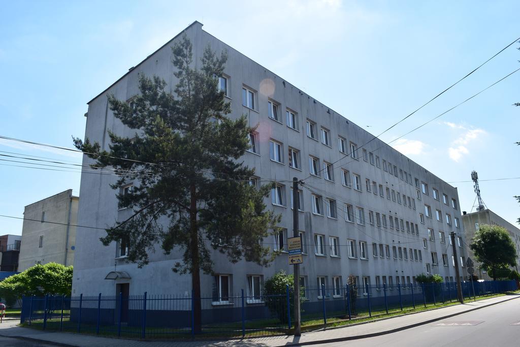 Dom Studencki Atol Hostel คราคูฟ ภายนอก รูปภาพ